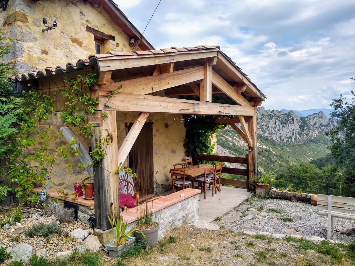 Gite De La Chabespa, Belle Vue, Au Calme Sigottier Bagian luar foto